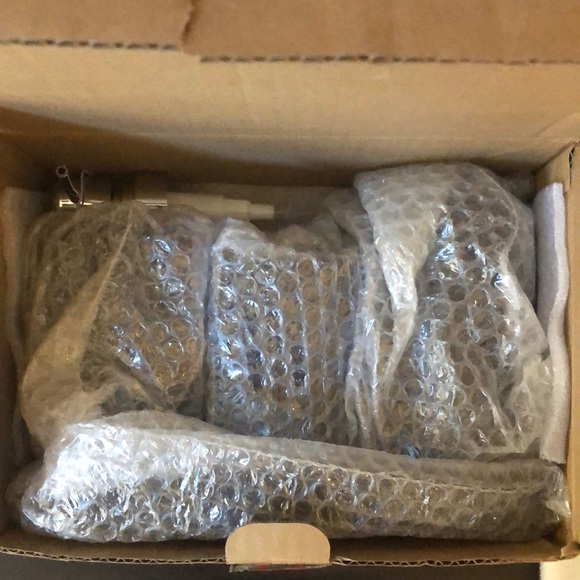 HAOCOOTT, 5 Piece Ceramic Bathroom Accessories Set - Picture 16 of 16